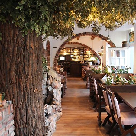 Hotel Restaurant Adria Kroatien Bad Ems Eksteriør bilde