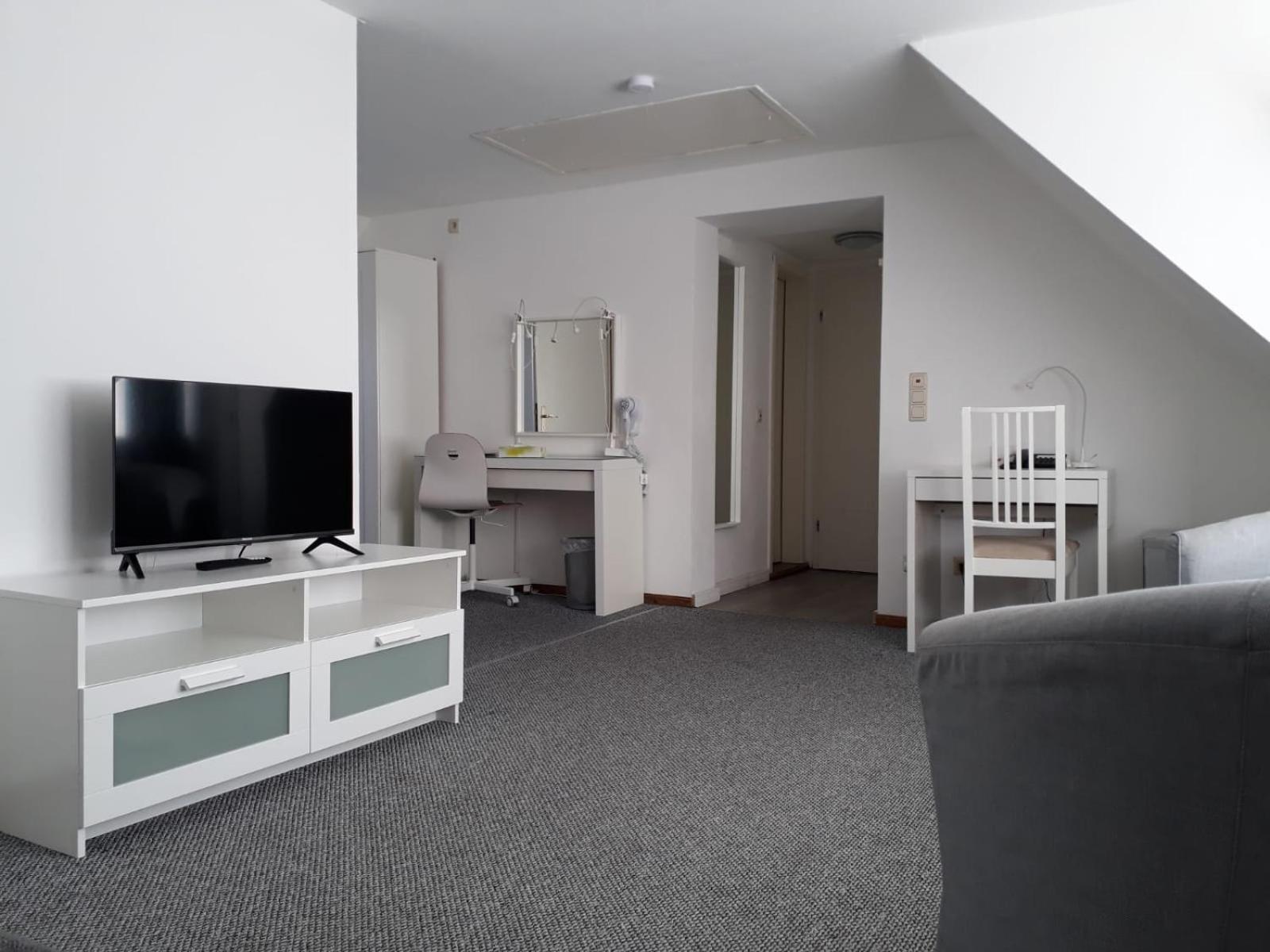 Hotel Restaurant Adria Kroatien Bad Ems Eksteriør bilde