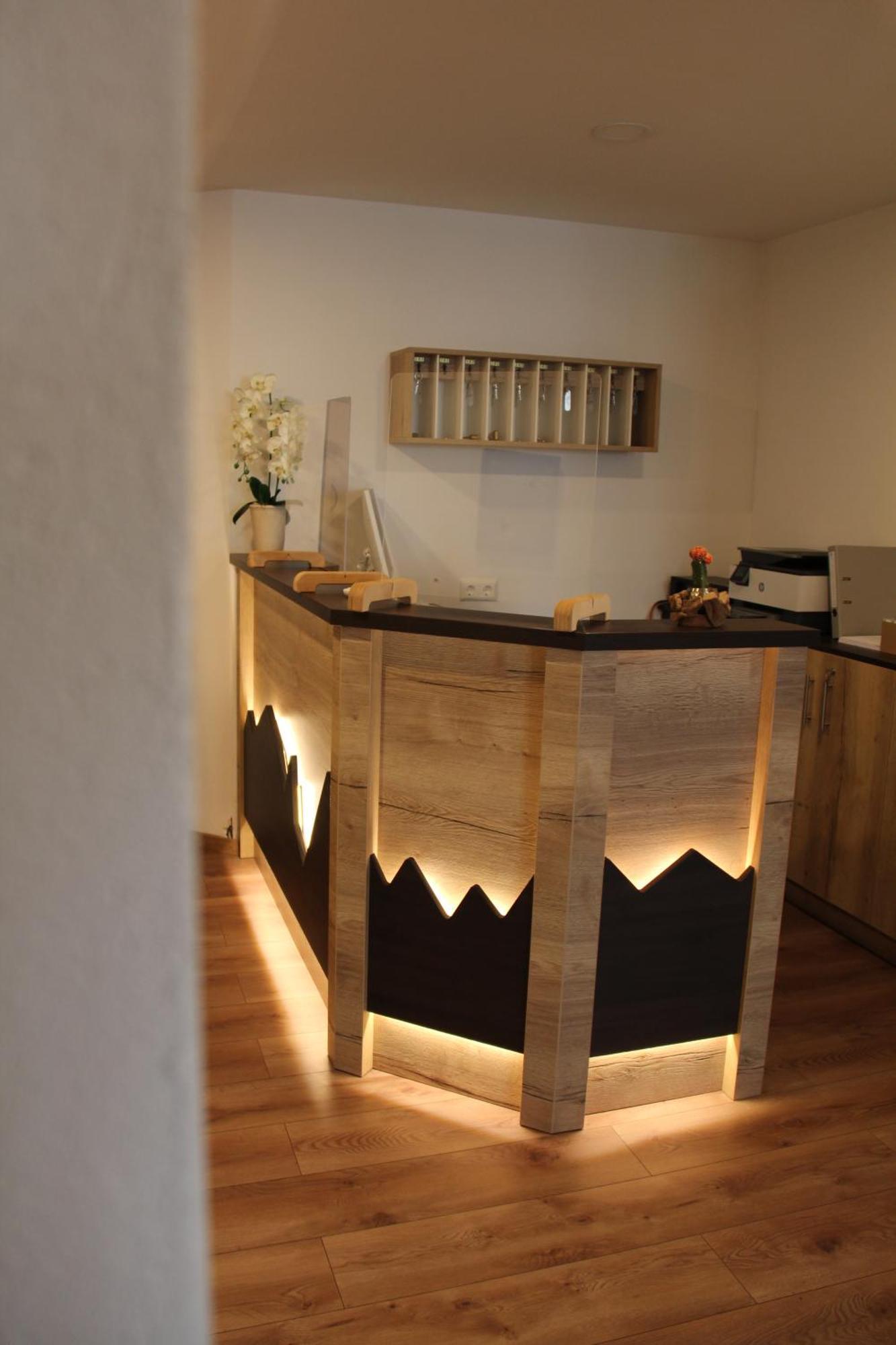 Hotel Restaurant Adria Kroatien Bad Ems Eksteriør bilde